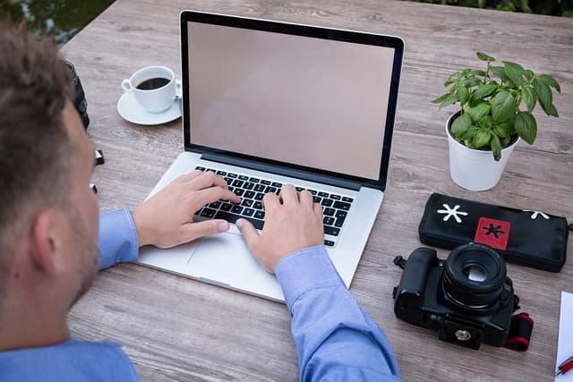 business man, laptop, mac wallpaper, work, nature, outdoors, home office, photographer, cool backgrounds, camera, dslr, slr, canon, beautiful wallpaper, 70d, 50mm, multimedia, wallet, money, table, wallpaper hd, wooden table, mockup, screen, white, bright, empty, desktop backgrounds, computer, free background, macbook, restaurant, garden, park, green, pond, hd wallpaper, plants, windows wallpaper, tree, shrub, 4k wallpaper 1920x1080, website, designer, graphics tablet, wacom, creative, designers, artist, wallpaper 4k, web designer, programmer, shirt, casual, blue, business, professional, clean, plain, relaxed, productive, focused, 4k wallpaper, full hd wallpaper, healthy, lifestyle, leisure time, in the nature, on the way to work, background, young, laptop wallpaper, a middle-aged woman, successful, free wallpaper, writes, author, entrepreneur, employees