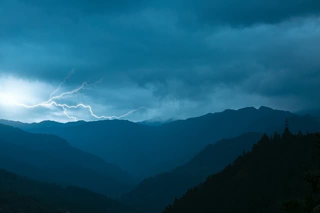 lightning, storm, nature, sky, cloud, mountain, outdoor, wilderness, dark clouds